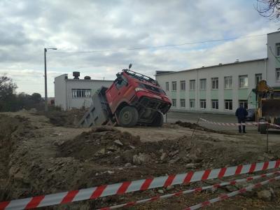 Прикрепленное изображение: 73333344_142728463796613_8593330253273759744_n.jpg